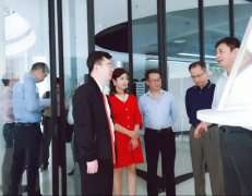 广东省工业和信息化局莅临球盟会在线登录入口-球盟会(中国)调研制造业创新中心建设情况 
